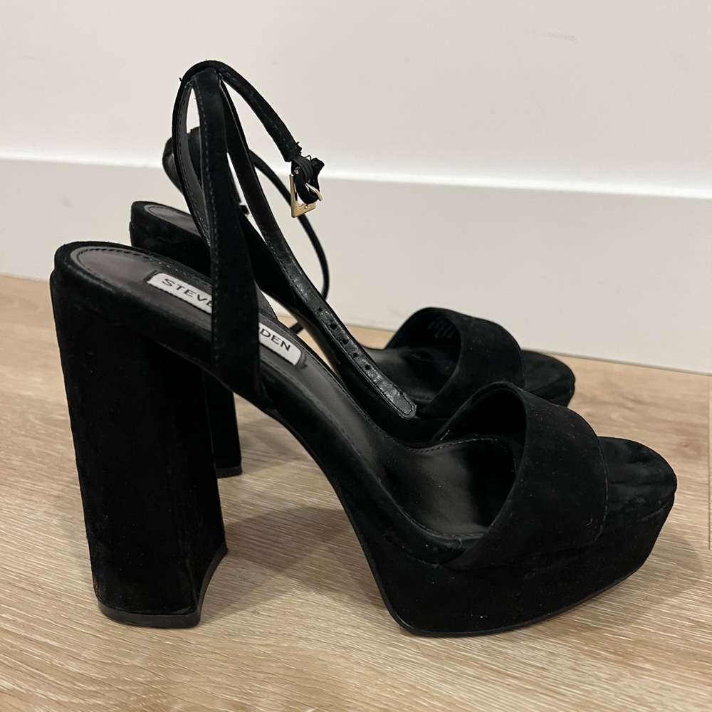 Steve Madden Lessa Platform